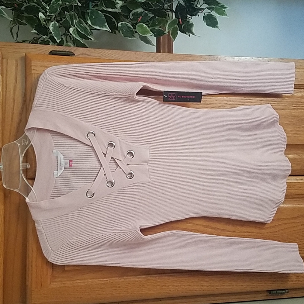 Junior's tie front top